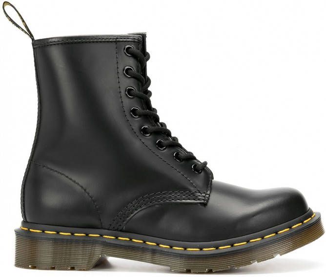 Dr. Martens Enkellaarzen met veters Zwart