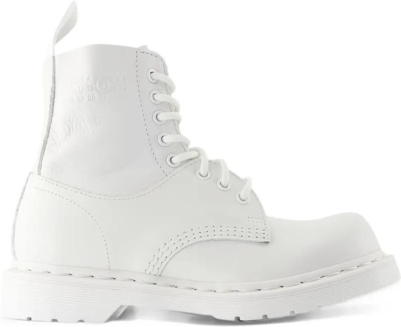 Dr. Martens x MM6 1460 1461 lace-up leather boots Wit