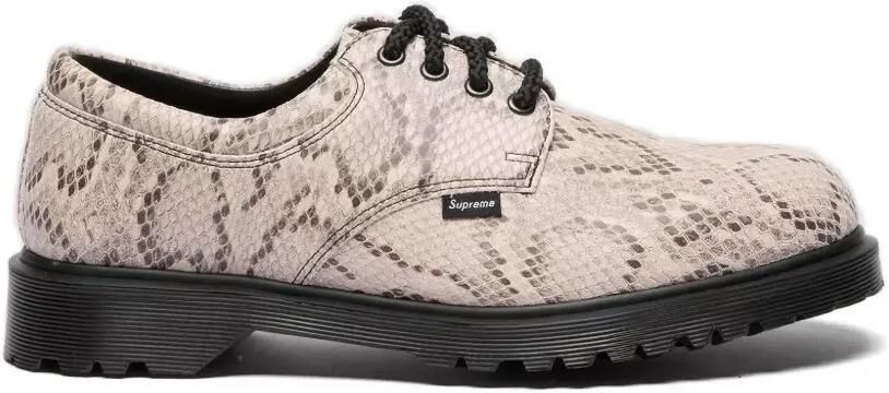 Dr. Martens x Supreme schoenen met slangenleer-effect Beige