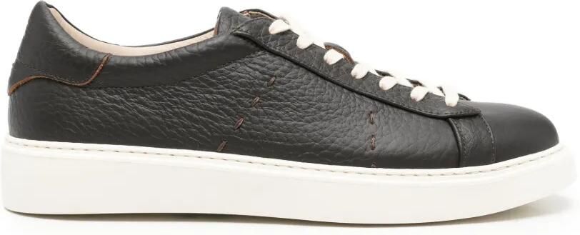 Eleventy Leren sneakers Bruin
