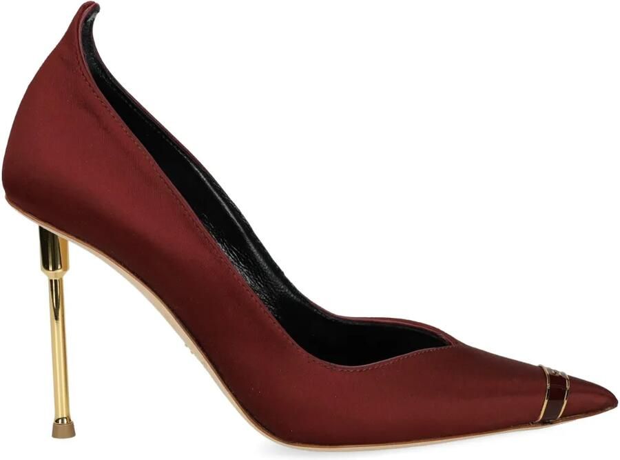 Elisabetta Franchi Pumps met puntige neus en metallic afwerking Rood