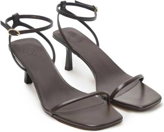 12 STOREEZ Leren sandalen 60 mm Bruin