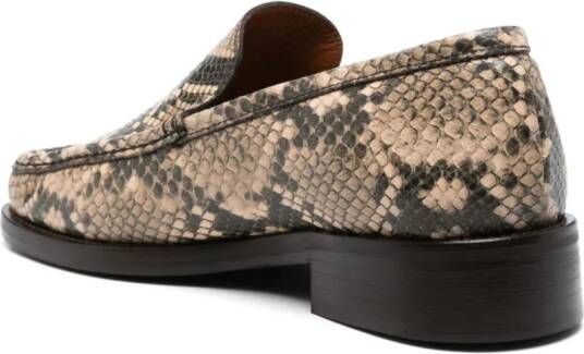 Acne Studios Leren loafers met slangenhuidprint Bruin