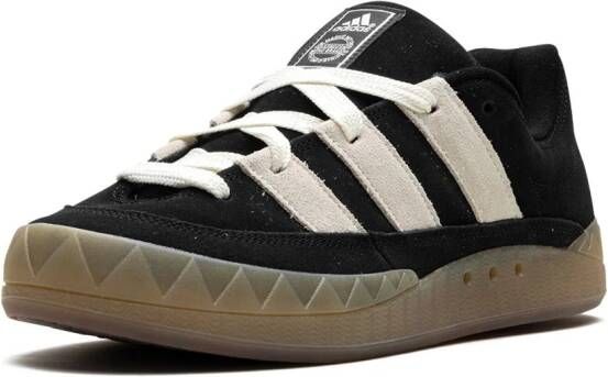 adidas Adimatic "Core Black Off White Gum" sneakers Zwart