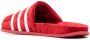 Adidas Adimule fluwelen slippers Rood - Thumbnail 3