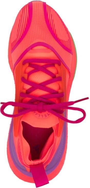 adidas by Stella McCartney Ultraboost 23 sneakers met vlakken Roze