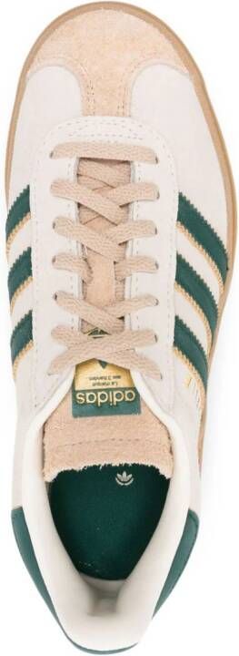 adidas Gazelle suède sneakers Beige