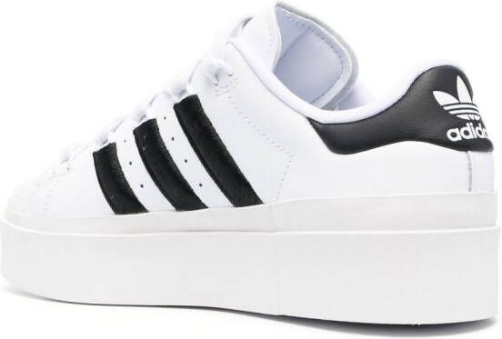 adidas Sneakers met logopatch Wit
