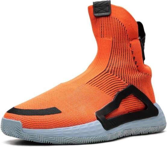 adidas N3XT L3V3L basketbal sneakers Oranje