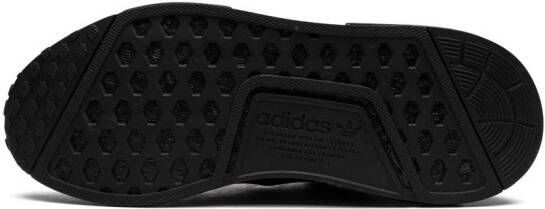 adidas "NMD_R1 Black Solar Pink sneakers" Zwart