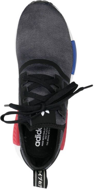 adidas NMD R1 low-top sneakers Zwart