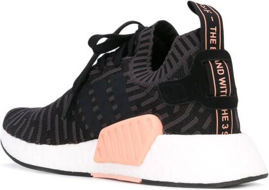 adidas NMD_R2 Primeknit sneakers Zwart