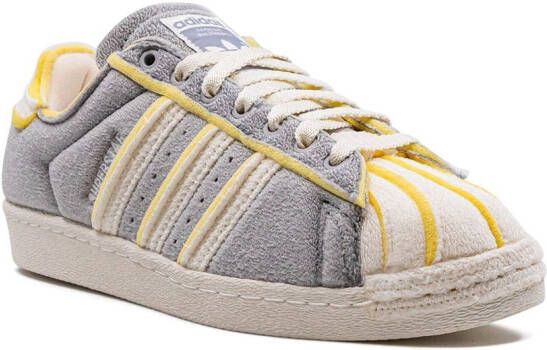 adidas Originals Cozy Superstar sneakers Grijs