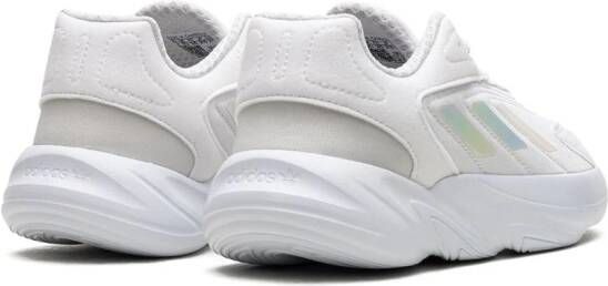 adidas "Ozelia J Triple White sneakers" Wit