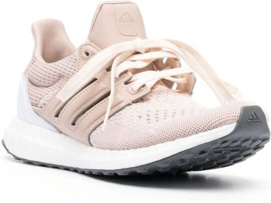 adidas Geperforeerde sneakers Beige