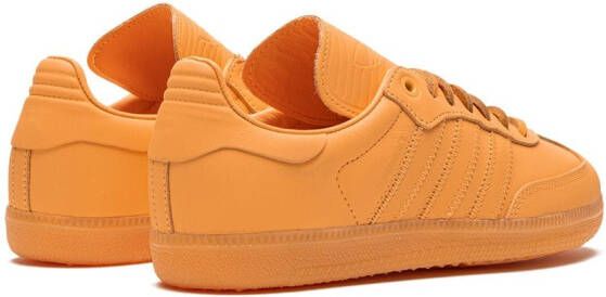 adidas "x Pharrell Williams Samba Humanrace Orange sneakers" Oranje