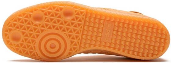 adidas "x Pharrell Williams Samba Humanrace Orange sneakers" Oranje