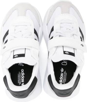 adidas Sneakers met klittenband en drie strepen Wit