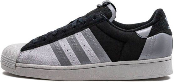 adidas "Superstar Black Silver Metallic sneakers" Zwart