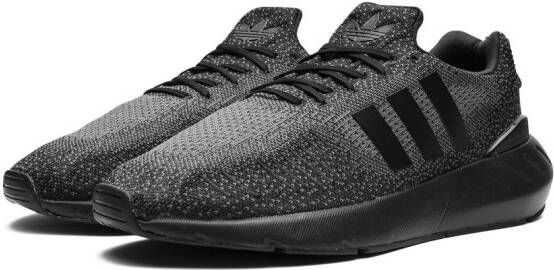 adidas Swift Run 22 low-top sneakers Zwart