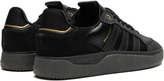 adidas Tyshawn Low sneakers Zwart