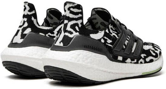 adidas UltraBoost 22 low-top sneakers Zwart