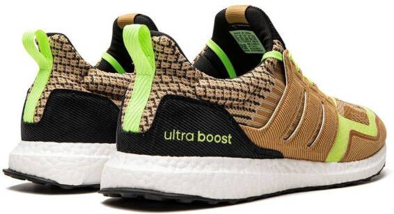 adidas Ultraboost 5.0 DNA sneakers Geel
