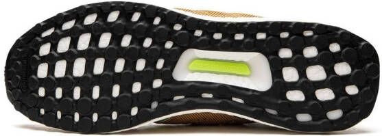 adidas Ultraboost 5.0 DNA sneakers Geel