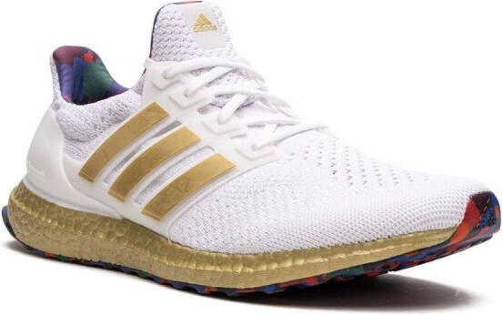 adidas "Ultraboost 5.0 DNA Title IX sneakers" Wit