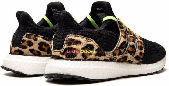 adidas Ultraboost DNA sneakers met luipaardprint Zwart