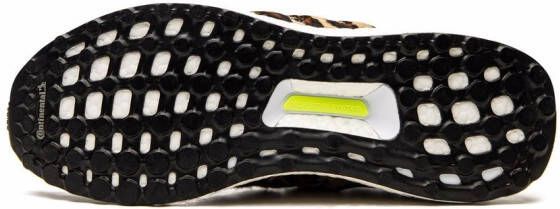 adidas Ultraboost DNA sneakers met luipaardprint Zwart