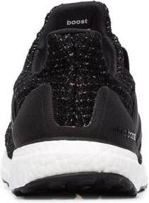 adidas Ultraboost low-top sneakers in zwart wit