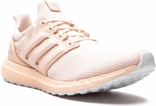 adidas Ultraboost low-top sneakers Roze