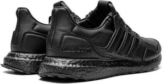 adidas UltraBoost low-top sneakers Zwart