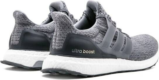 adidas Ultraboost Sneakers Grijs