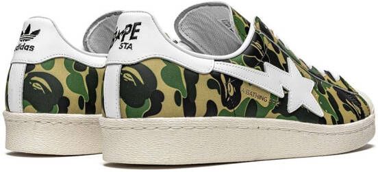 adidas x BAPE Superstar ABC sneakers met camouflageprint Groen