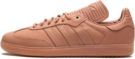 adidas "x Pharrell Humanrace Samba Terracotta sneakers" Roze