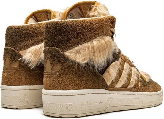 adidas x Star Wars Rivalry Hi Chewbacca sneakers Bruin
