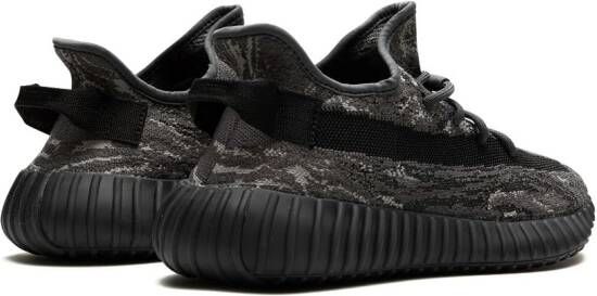 adidas "x Yeezy Boost 350 V2 MX Dark Salt sneakers" Grijs