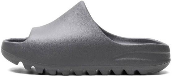 Adidas Yeezy Kids x Yeezy "Slate Grey" slippers Grijs