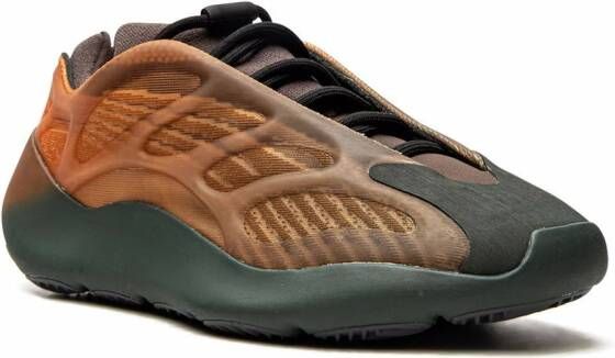 adidas Yeezy 700 V3 "Copper Fade" sneakers Bruin