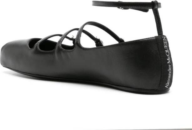 Alexander McQueen Ballerina's met gesp Zwart