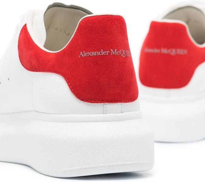 Alexander McQueen Chunky sneakers Wit