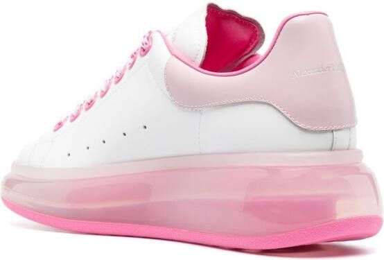 Alexander McQueen Oversized sneakers Wit