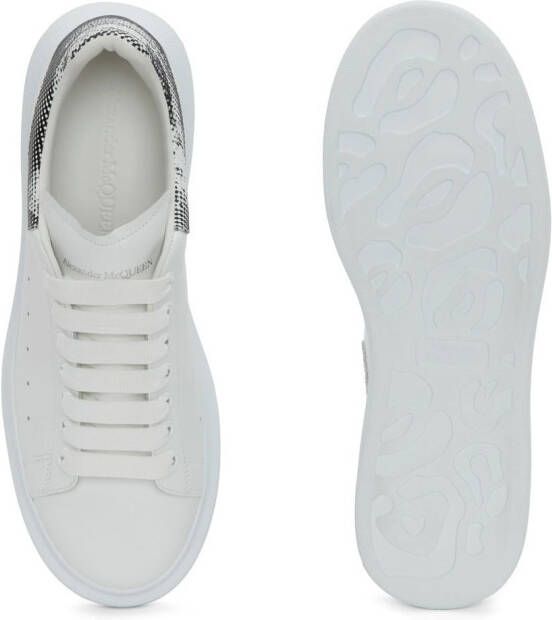 Alexander McQueen Sneakers met logoprint Wit