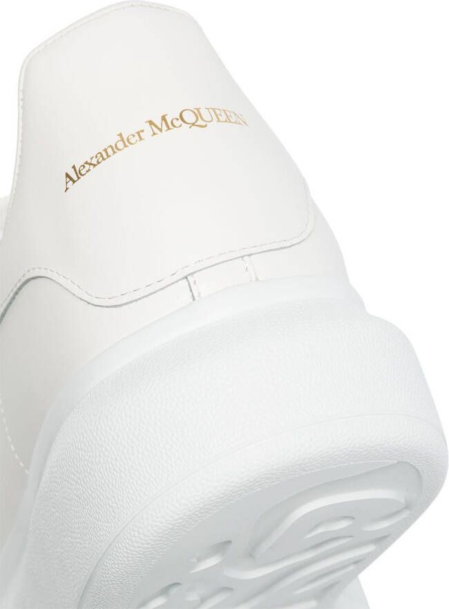 Alexander McQueen Oversized leren sneakers Wit