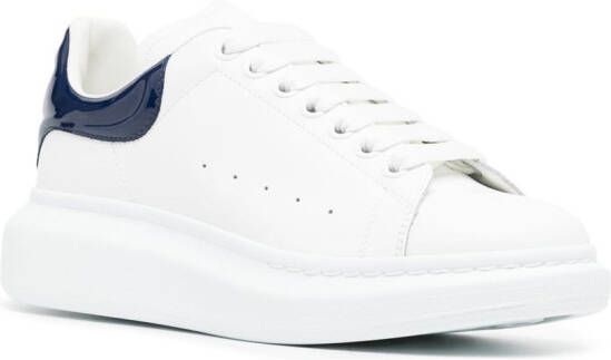 Alexander McQueen Oversized sneakers Wit