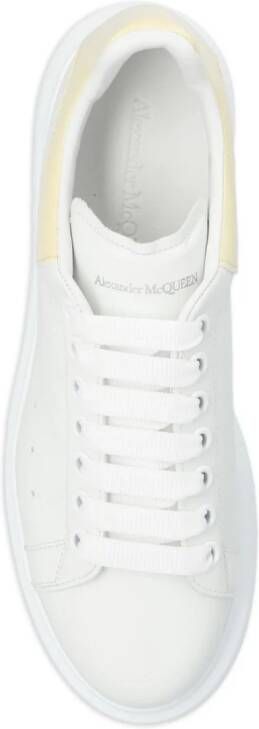 Alexander McQueen Oversized low-top sneakers Wit