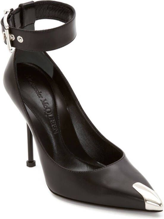 Alexander McQueen Pumps met puntige neus Zwart