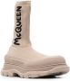 Alexander McQueen Ribgebreide enkellaarzen Beige - Thumbnail 2